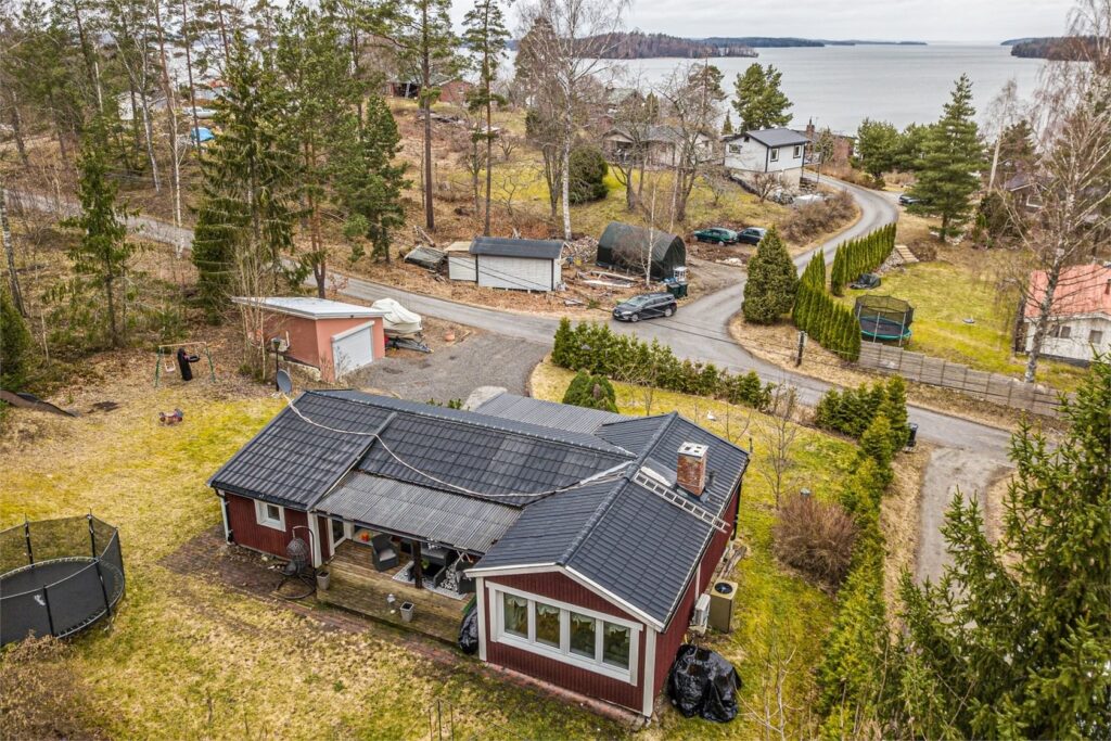 Fasadrenovering sommarstuga. Södra Nynäshamn | Byggföretag Haninge