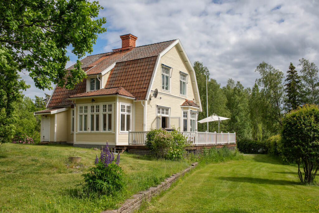 Utbyggnad av inglasad vinterträdgård. Ösmo Nynäshamn | Byggföretag Haninge